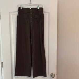 NWT Halara Olive Green Button accent Wide Leg Pull on Pants size Medium